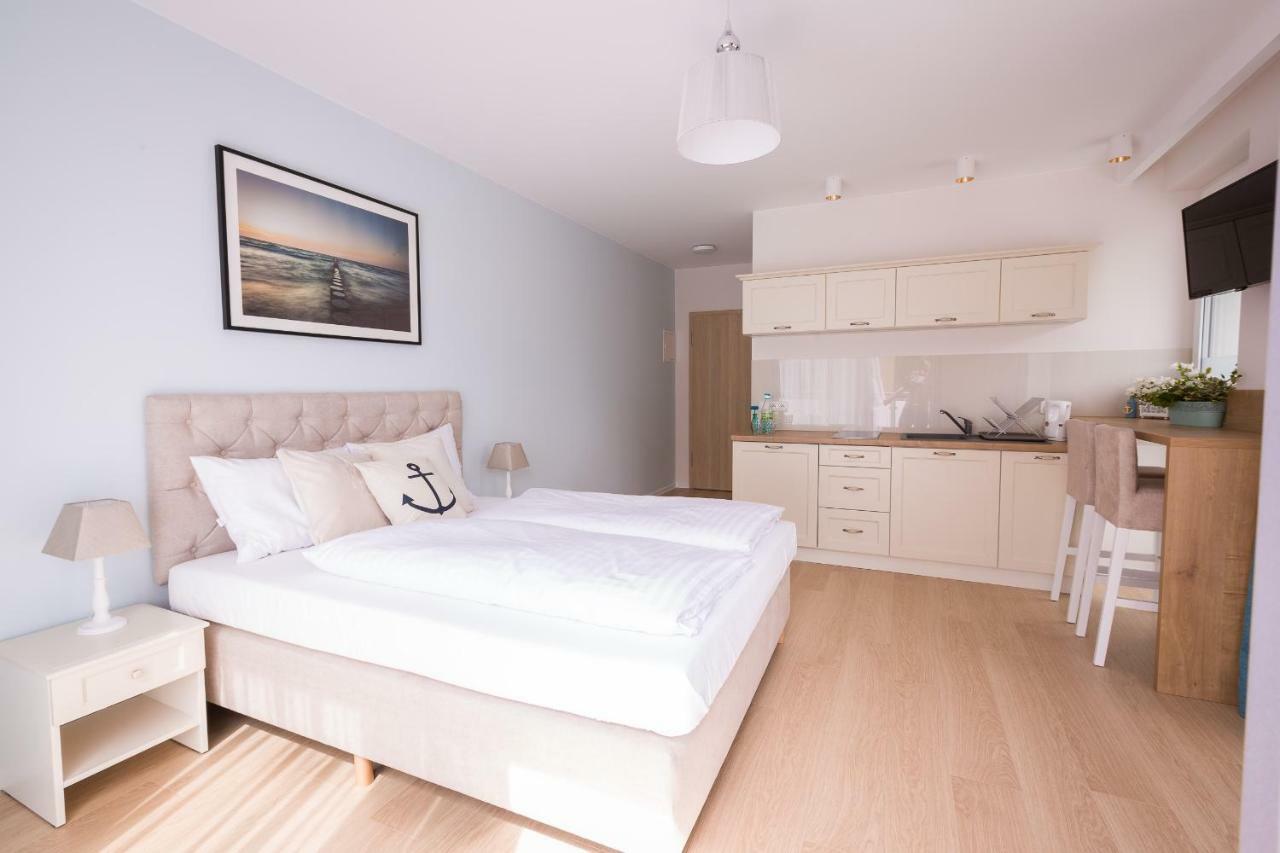 Ava Apartamenty Niechorze Exterior foto