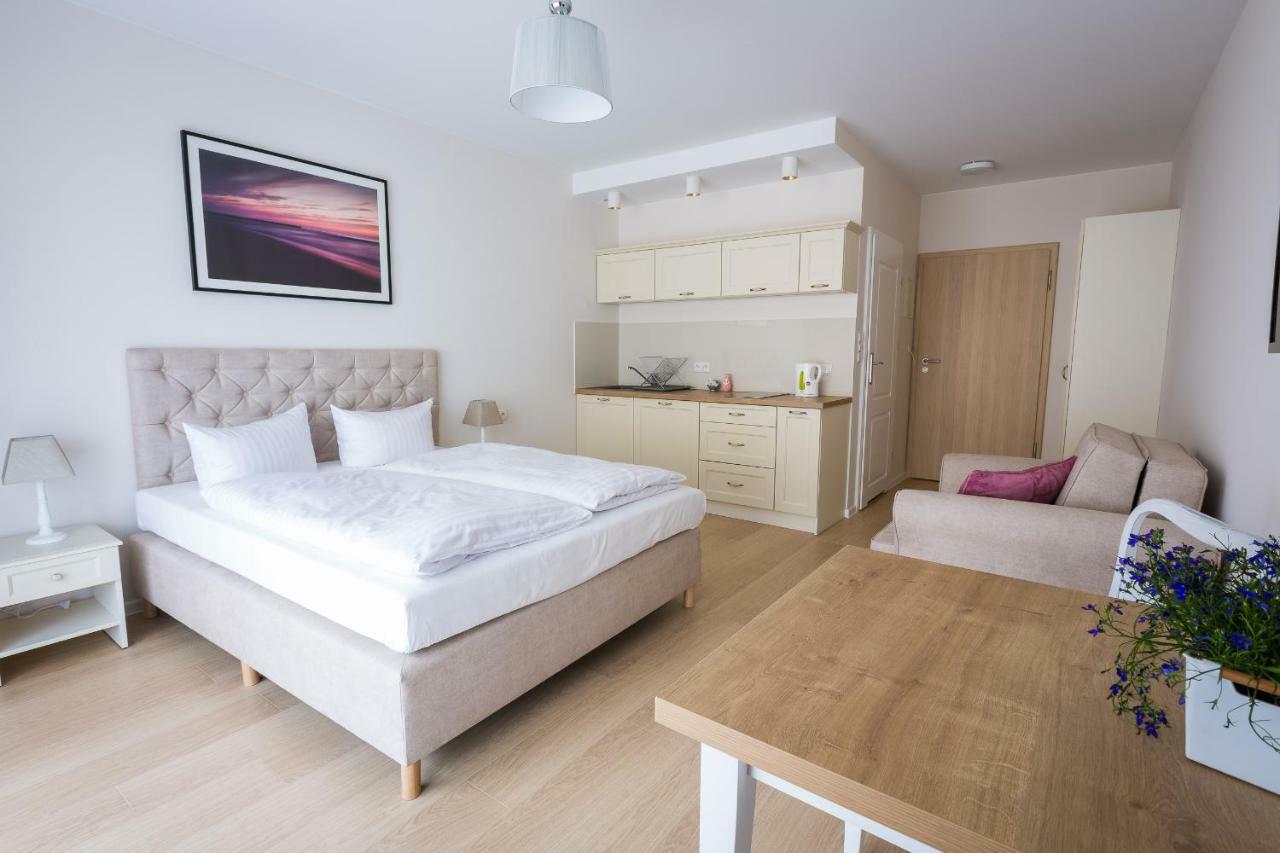Ava Apartamenty Niechorze Exterior foto